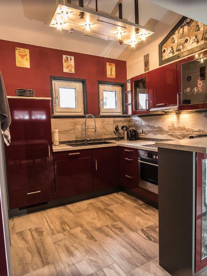 Bodensee-Fewo Modernes & Top-Ausgestattetes Appartement Incl Netflix, Fahrradgarage Uhldingen-Muhlhofen Bagian luar foto